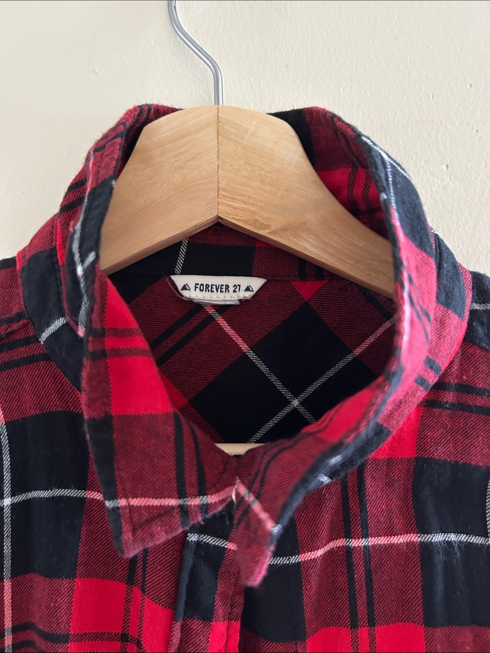 Forever 21 woman’s Red & Black Plaid Flannel Shirt